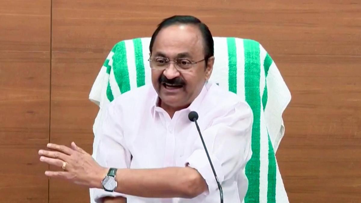 Kerala CM's chartered flight came at no cost to state, officials clarify