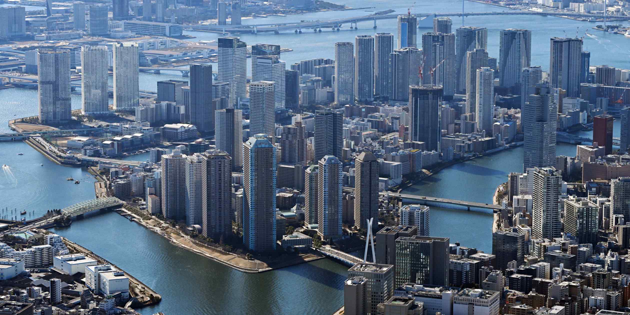 Global bond selloff weighs on housing markets worldwide