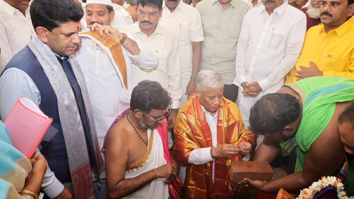 Foundation stone laid for ₹147-crore road overbridge in Guntur
