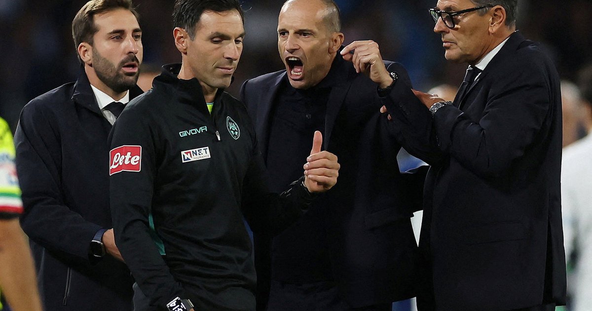 Napoli's Allegri suspended for two matches following Roma outburst