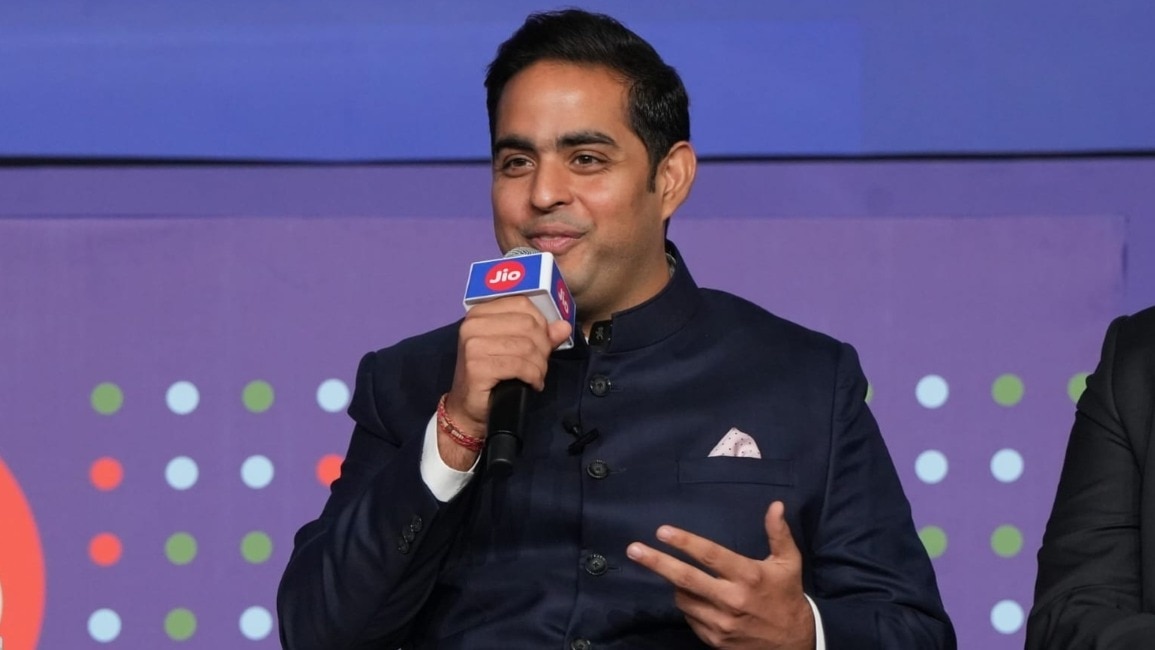 Jio IPO Sets 12 Records with Record Bids, Applications