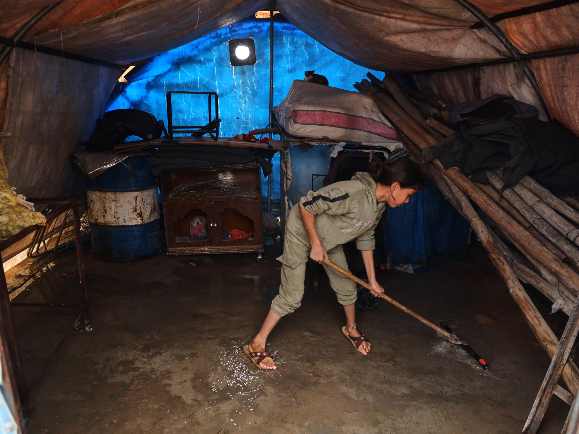 Flash floods claim five lives across Syria