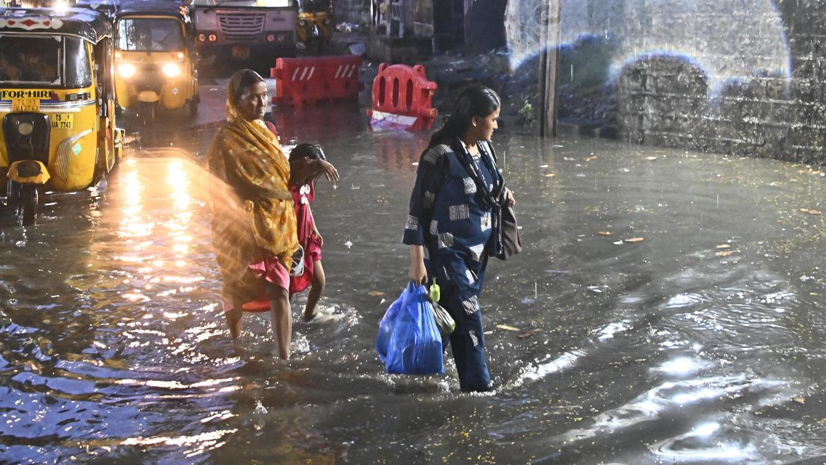 Hyderabad traffic snarled as rain, idol immersion processions collide
