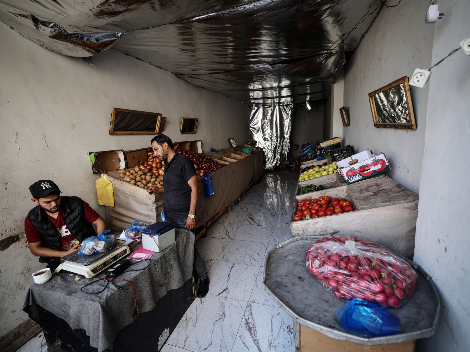 Gaza faces food crisis as Israel restricts commercial imports