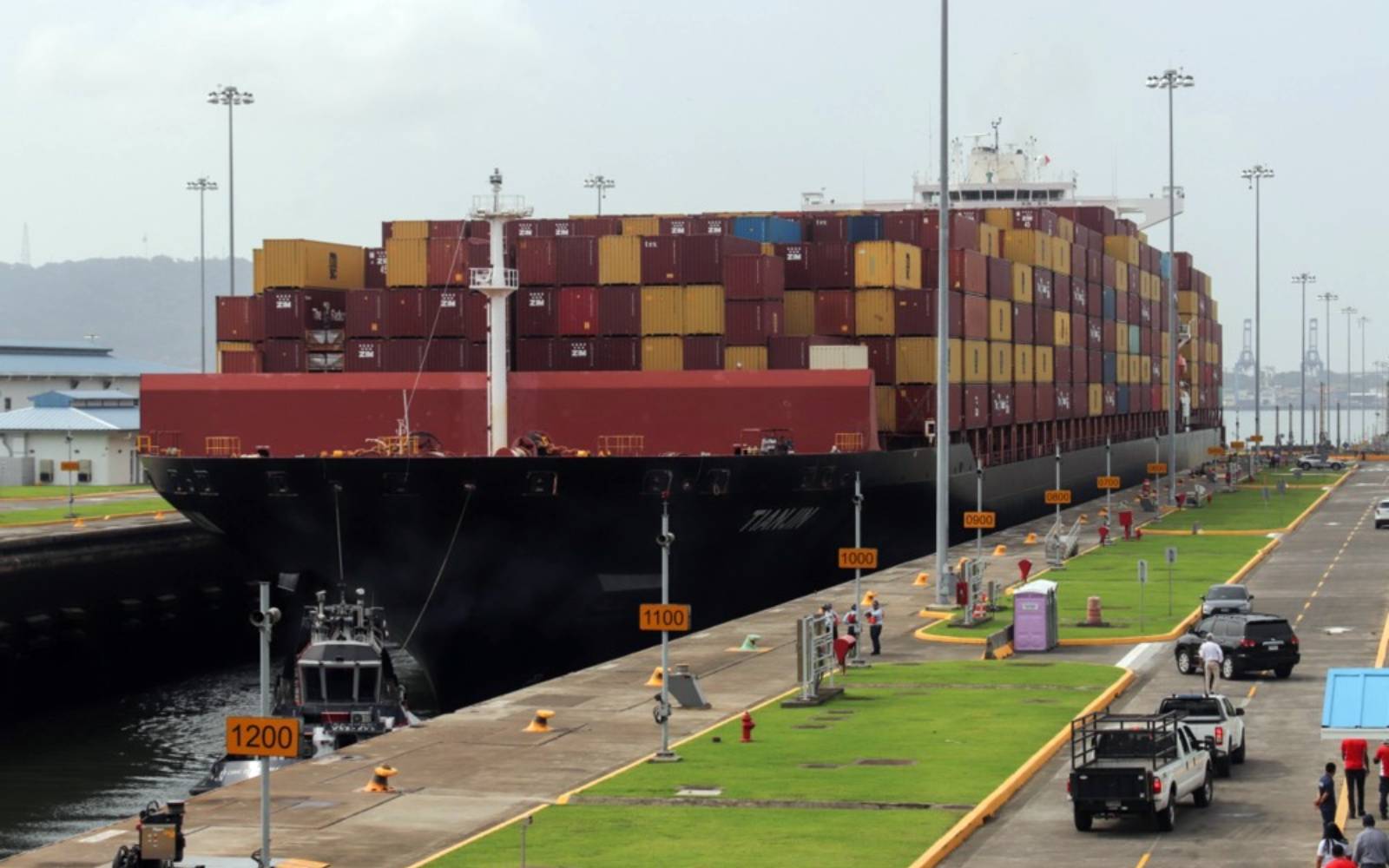 Terusan Panama Catat Rekod Kargo Tertinggi Didorong Penutupan Hormuz