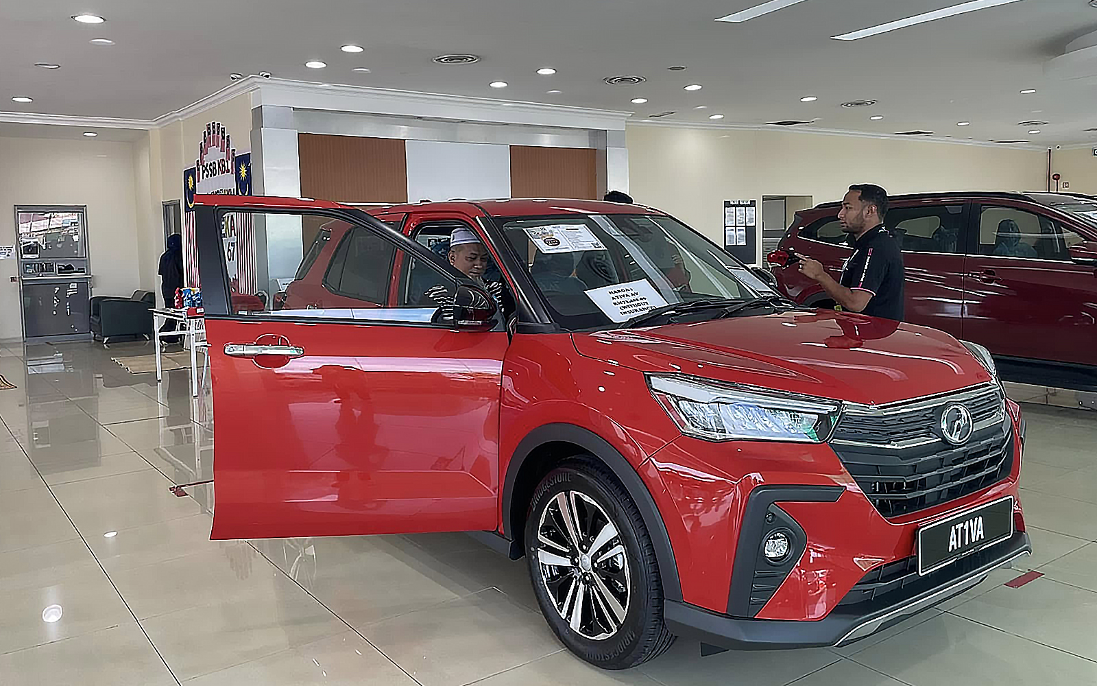 Perodua Bergabung Toyota dan Daihatsu Hadapi Raksasa Kenderaan Elektrik China