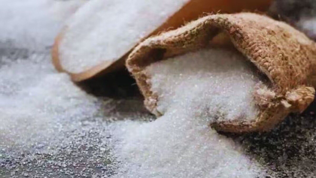 Sugar prices fall 4% in a week but remain 27% higher year-on-year