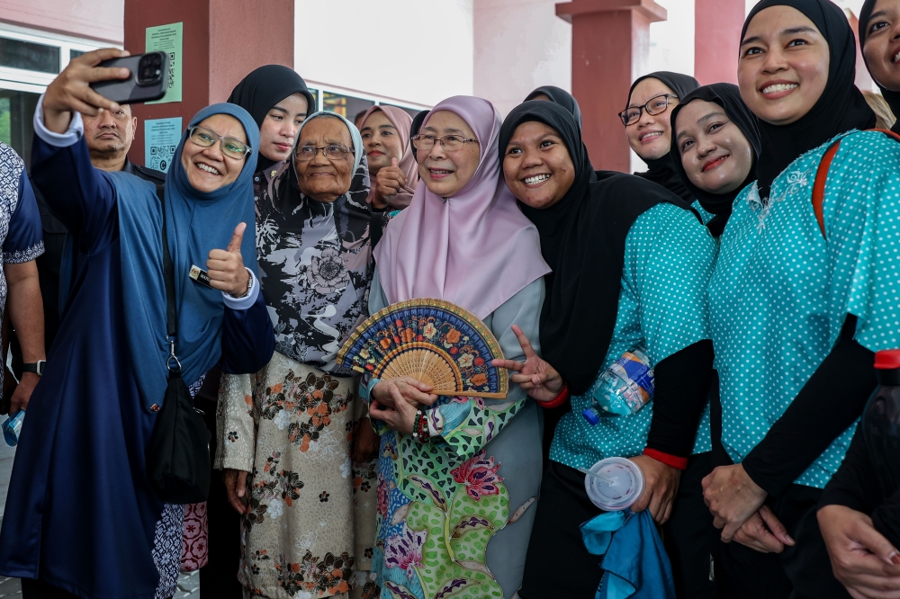 Dr Wan Azizah desak PKR pastikan 30 peratus calon wanita di Melaka