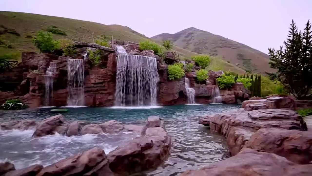 Utah couple creates $2 million backyard scuba diving resort
