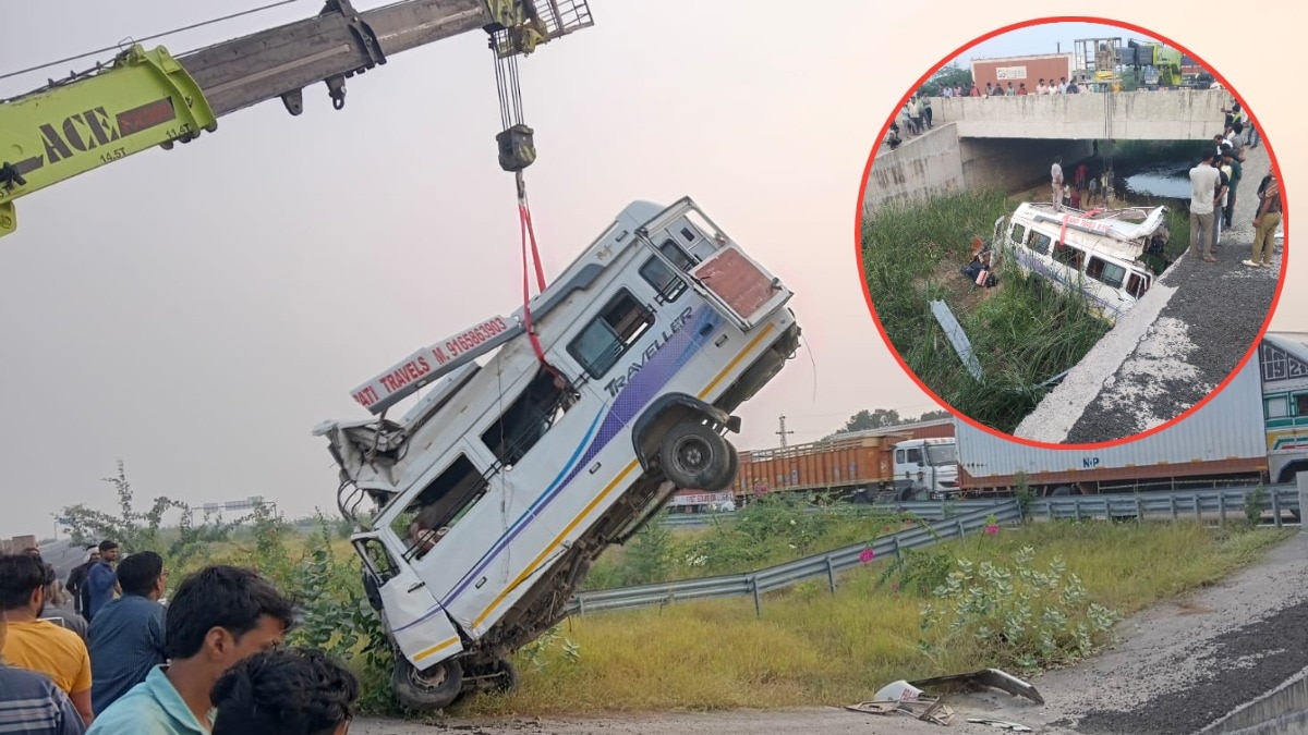 दिल्ली-मुंबई एक्सप्रेसवे पर बस खाई में गिरी, आठ की मौत