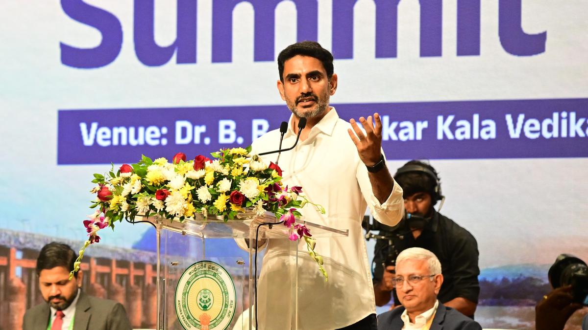 निवेश को परियोजनाओं में बदलने पर जोर, लोकेश ने दी रणनीति