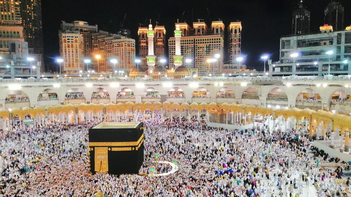 Mystery deepens over drone detected near Mecca as Houthis deny involvement