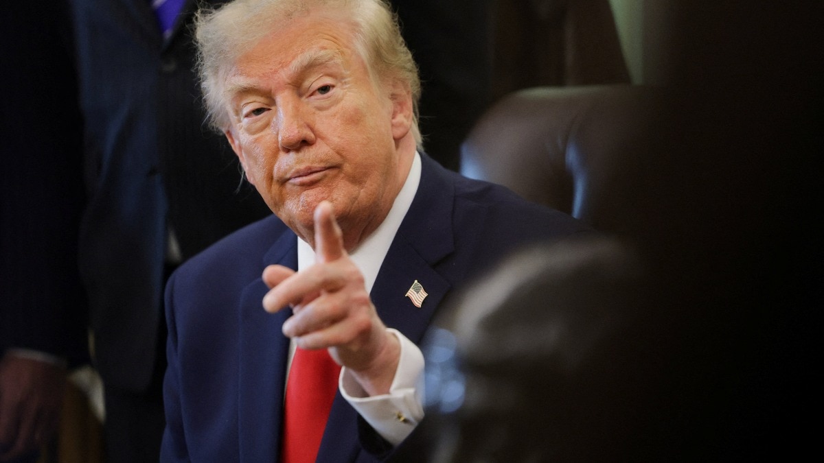 Trump threatens fresh Iran strikes; Tehran warns of undersea cable sabotage