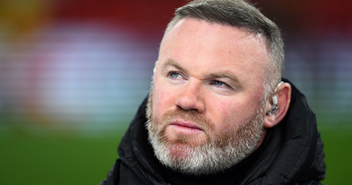 Rooney slams Man United players as 'selfish' over Fernandes row