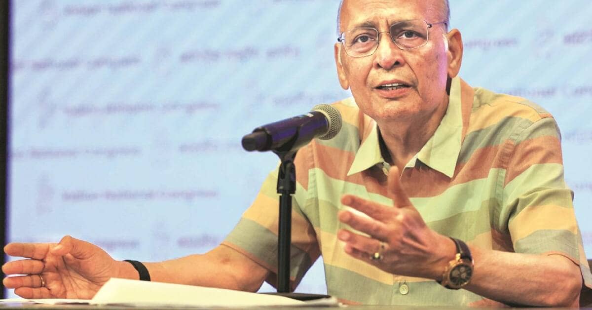 चंद्र की पुनः नियुक्ति और टाटा संस की सूचीबद्धता अलग मुद्दे हैं: सिंघवी