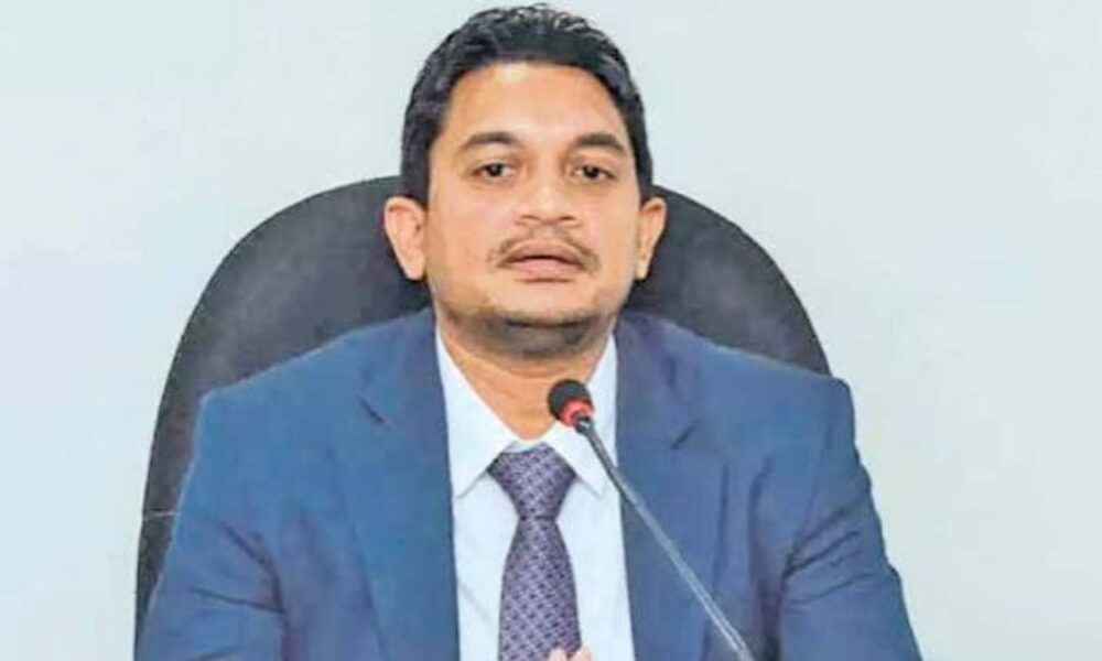 Ministry seeks correction from Derana over deputy minister image