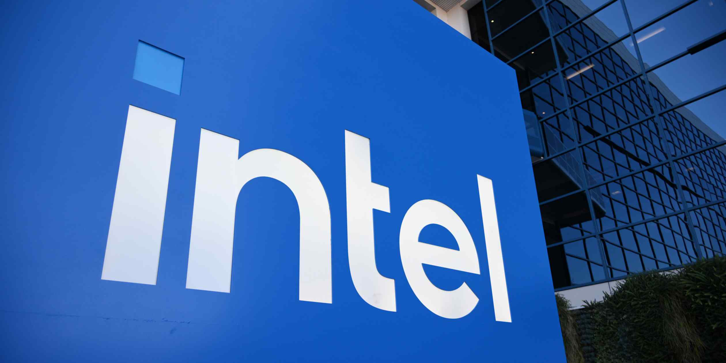 Intel stock tumbles as personal computer market weakness persists