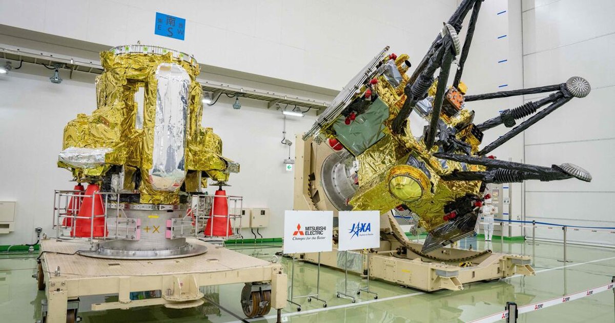 Japan launches ambitious round-trip mission to Mars moon Phobos