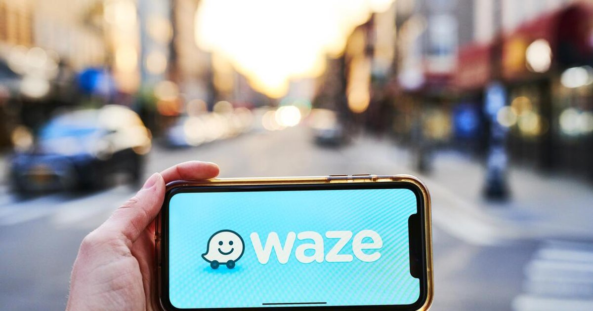 Malaysia may ban Waze if local navigation alternatives emerge, PM says