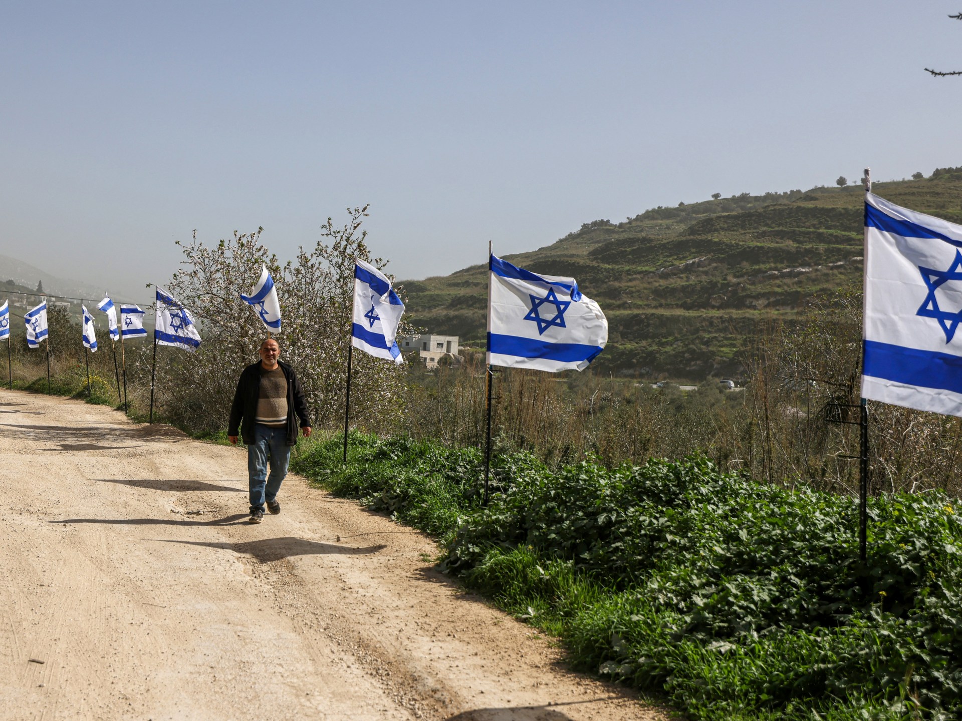 Israeli Settlers Use Flags as Tool to Assert Control in West Bank