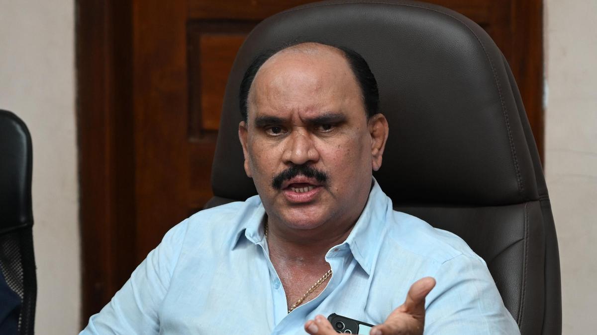 Congress raises corruption charges against Karnataka Education Minister