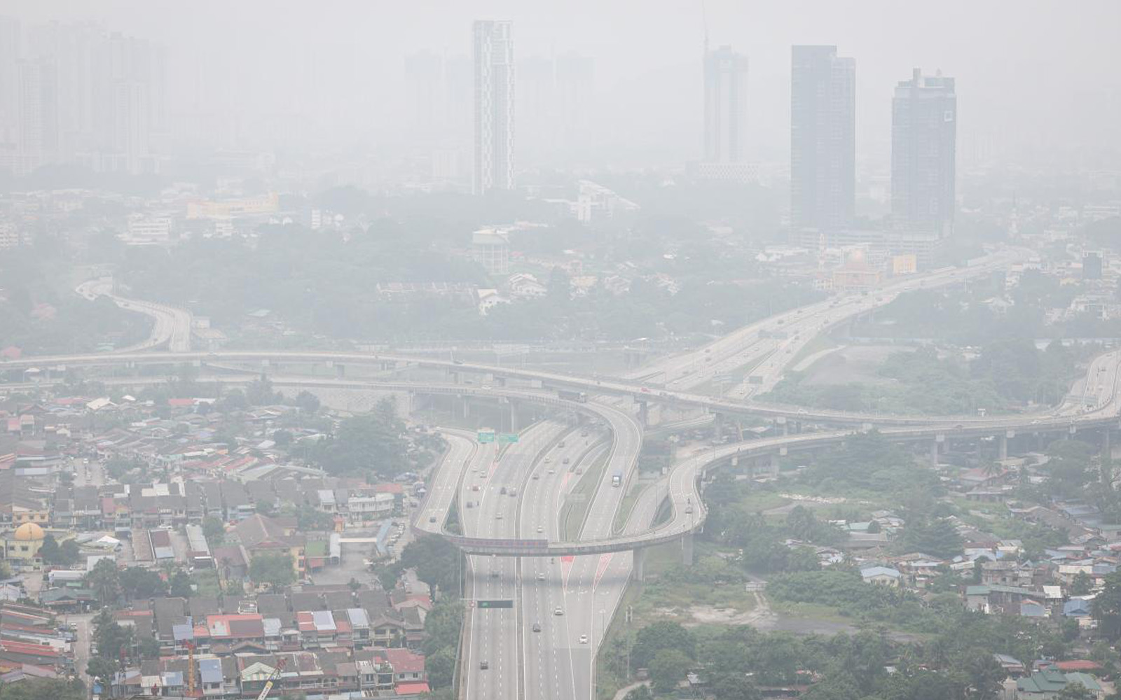 Kualiti Udara Tidak Sihat Direkodkan di 16 Kawasan