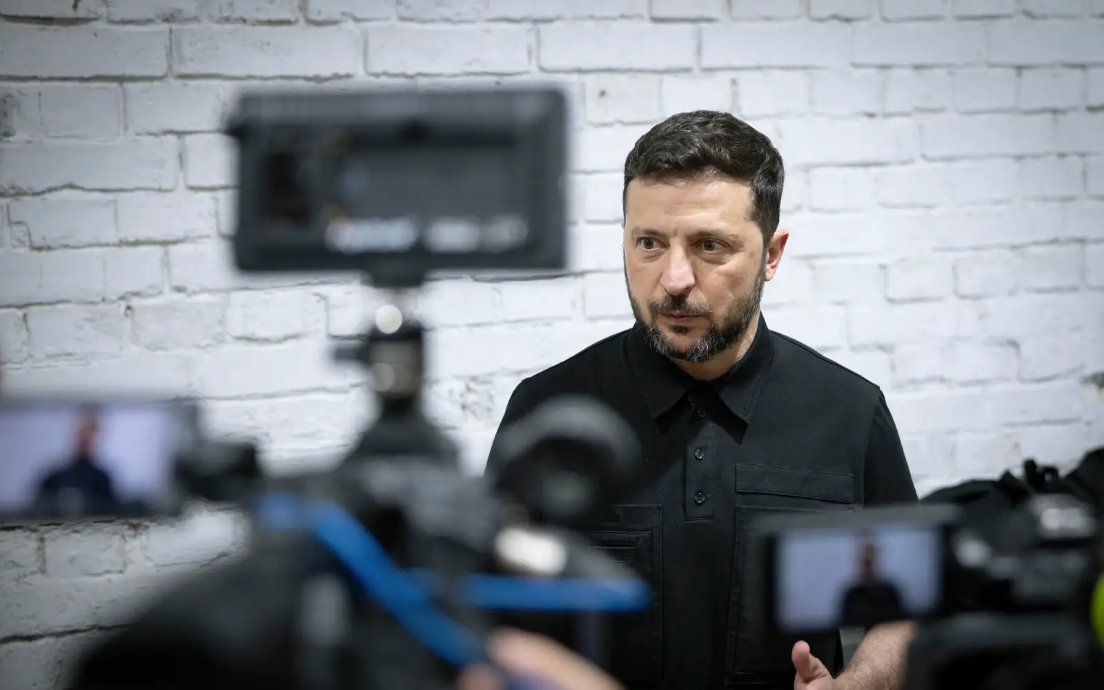Zelensky Sahkan Pertemuan Trilateral AS-Ukraine-Rusia pada November