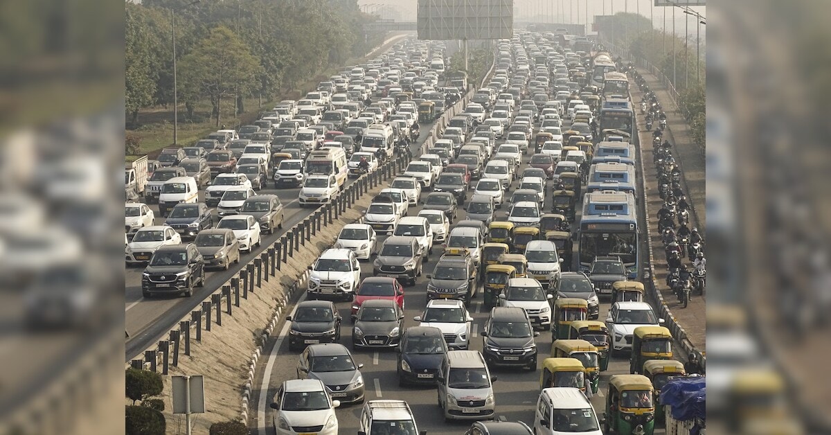 Delhi gripped by severe traffic congestion ahead of Raksha Bandhan festival