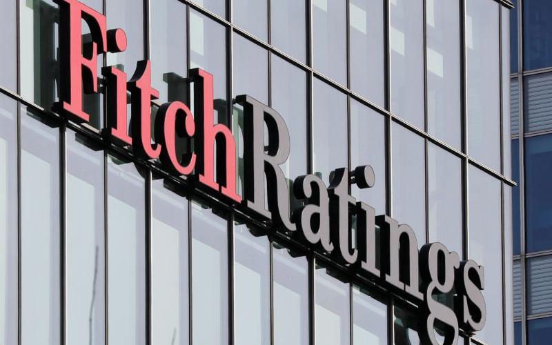 Fitch turunkan prospek ekonomi Perancis daripada stabil kepada negatif