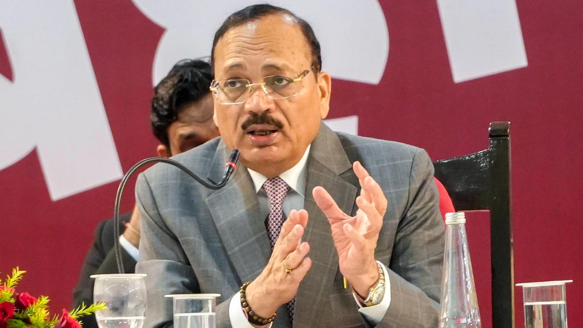 मुख्य न्यायाधीश सूर्य कांत ने इंडिया गठबंधन नेताओं से मिलने में दिया इनकार