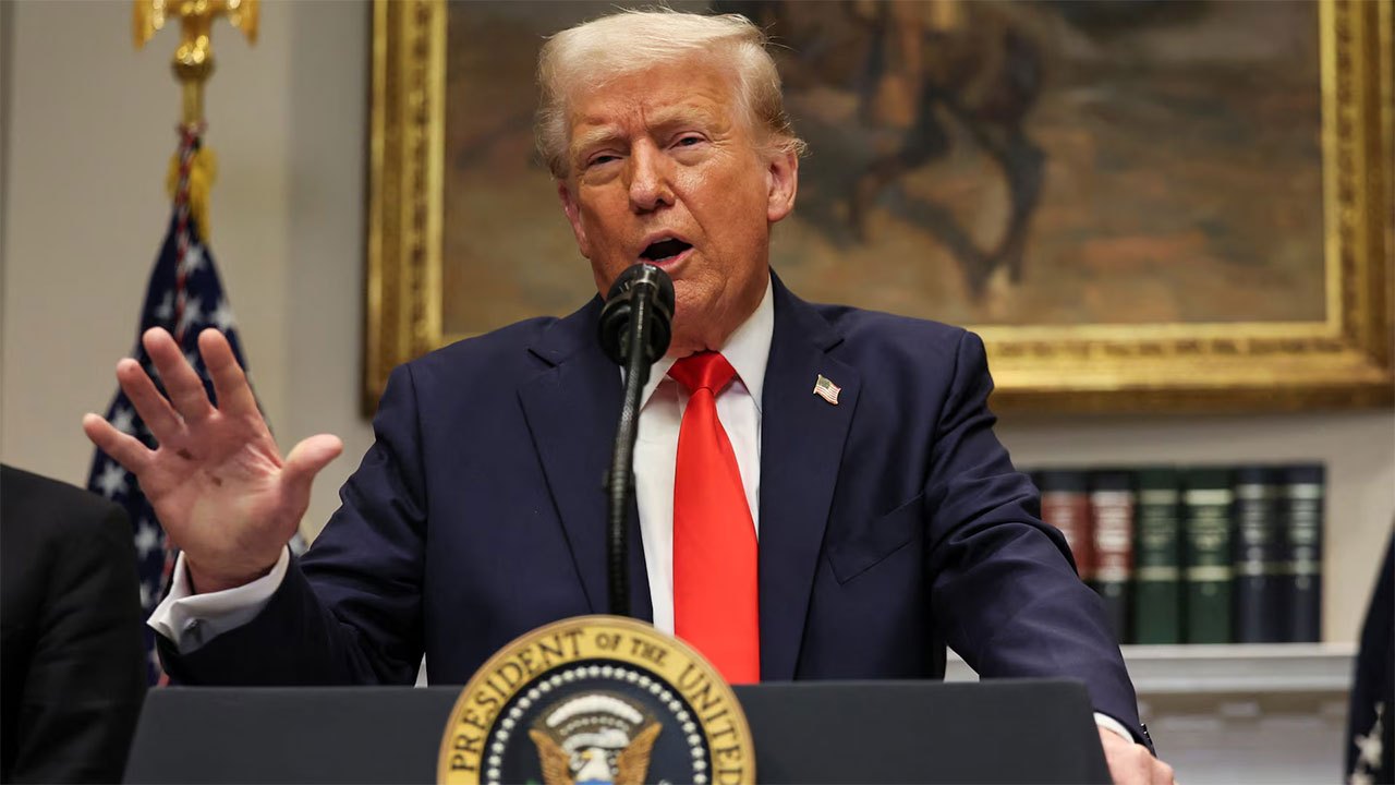 Trump delays tariff implementation against Canada amid trade negotiations