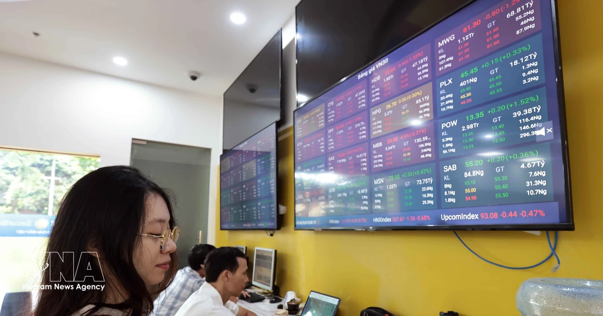 Vietnam's stock regulator warns investors of elaborate fraud scheme