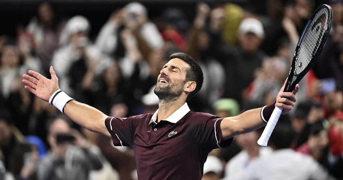Djokovic defeats Zverev to advance at China Open