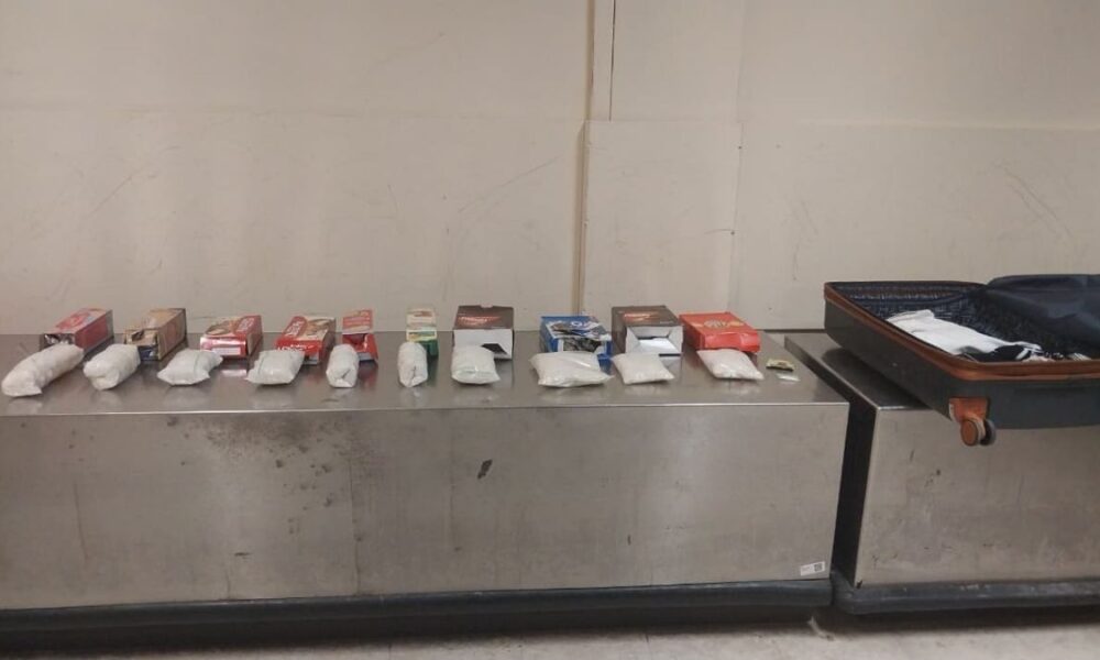 Sri Lankan arrested with Rs. 80 million worth of crystal methamphetamine at airport