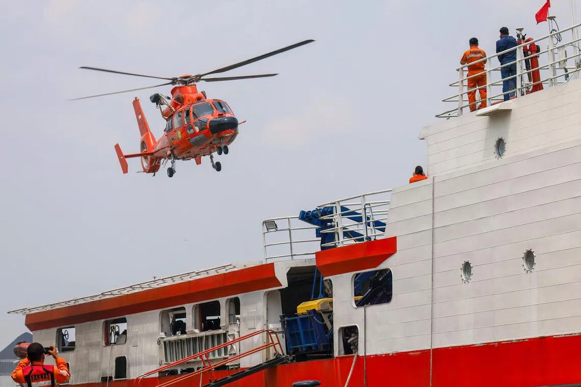 Indonesia launches recovery operation for capsized Java Sea vessel