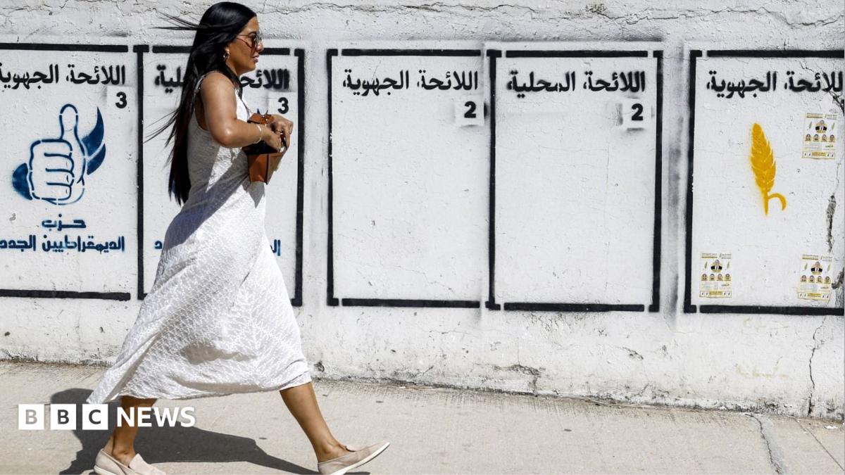 Morocco deploys football, jobs and Palestine messaging to sway young voters