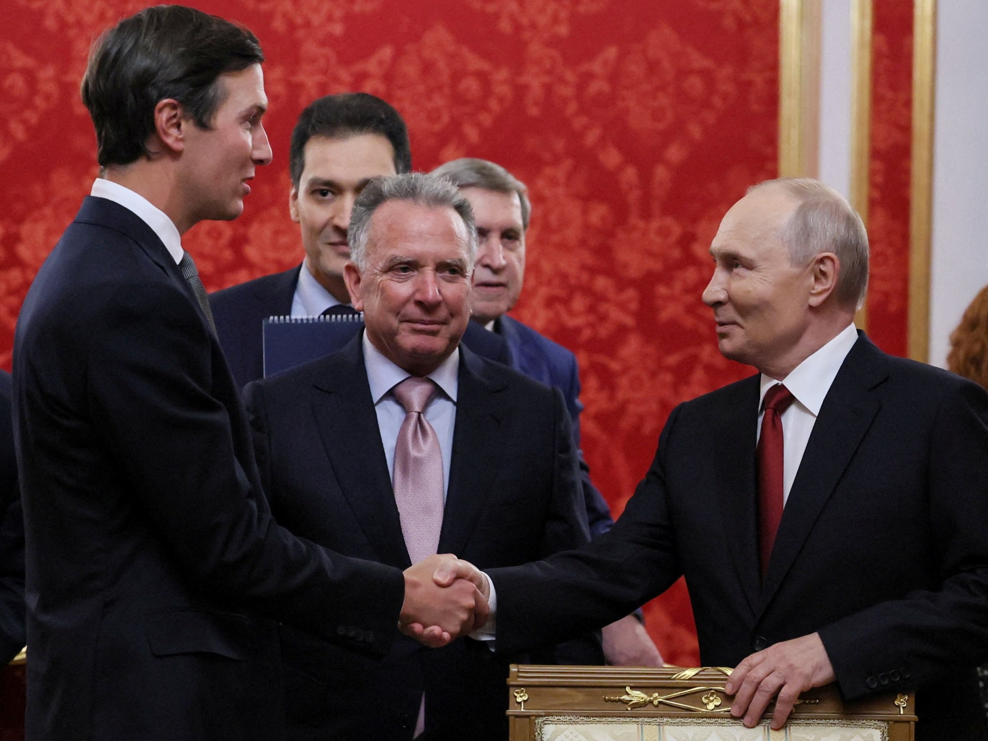 Trump envoys meet Putin in fresh bid to broker Ukraine peace deal