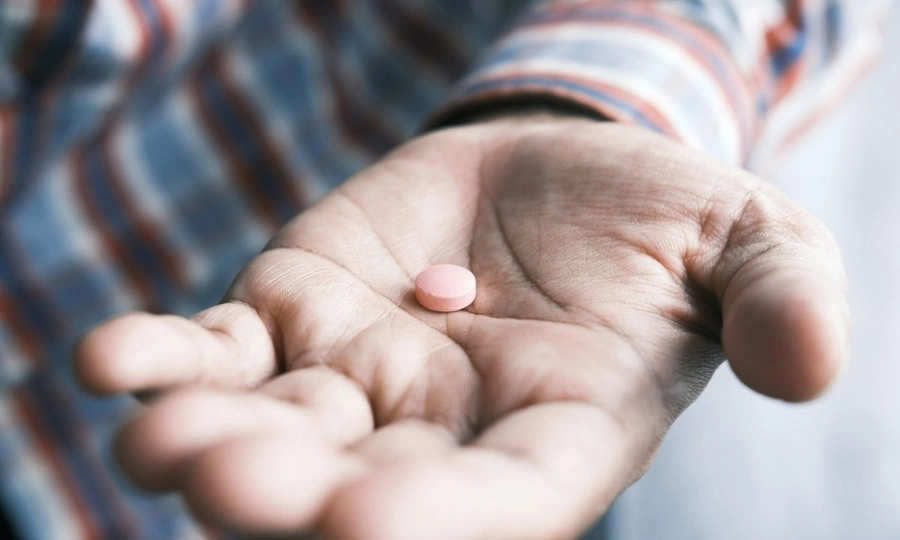Chinese-developed lung cancer drug now available in US market