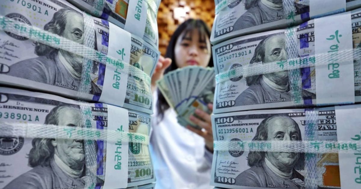 Dolar Kekal Kukuh Menjelang Persembahan Warsh di Jackson Hole