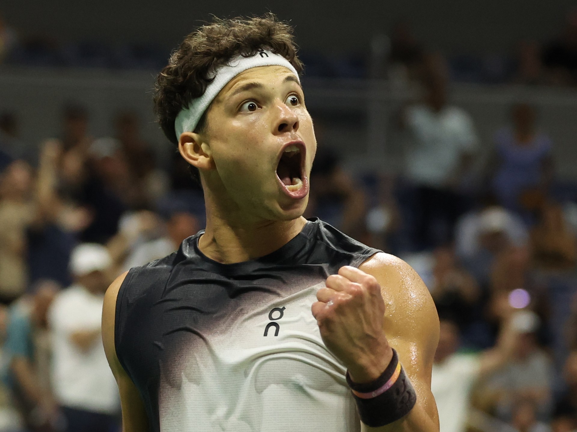 Shelton stuns Alcaraz in marathon US Open quarterfinal thriller