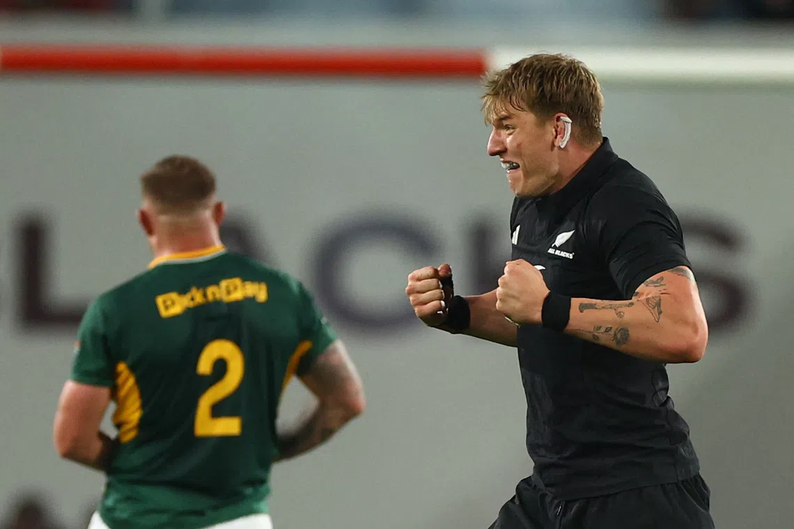 All Blacks dominate Springboks in first test upset at Ellis Park