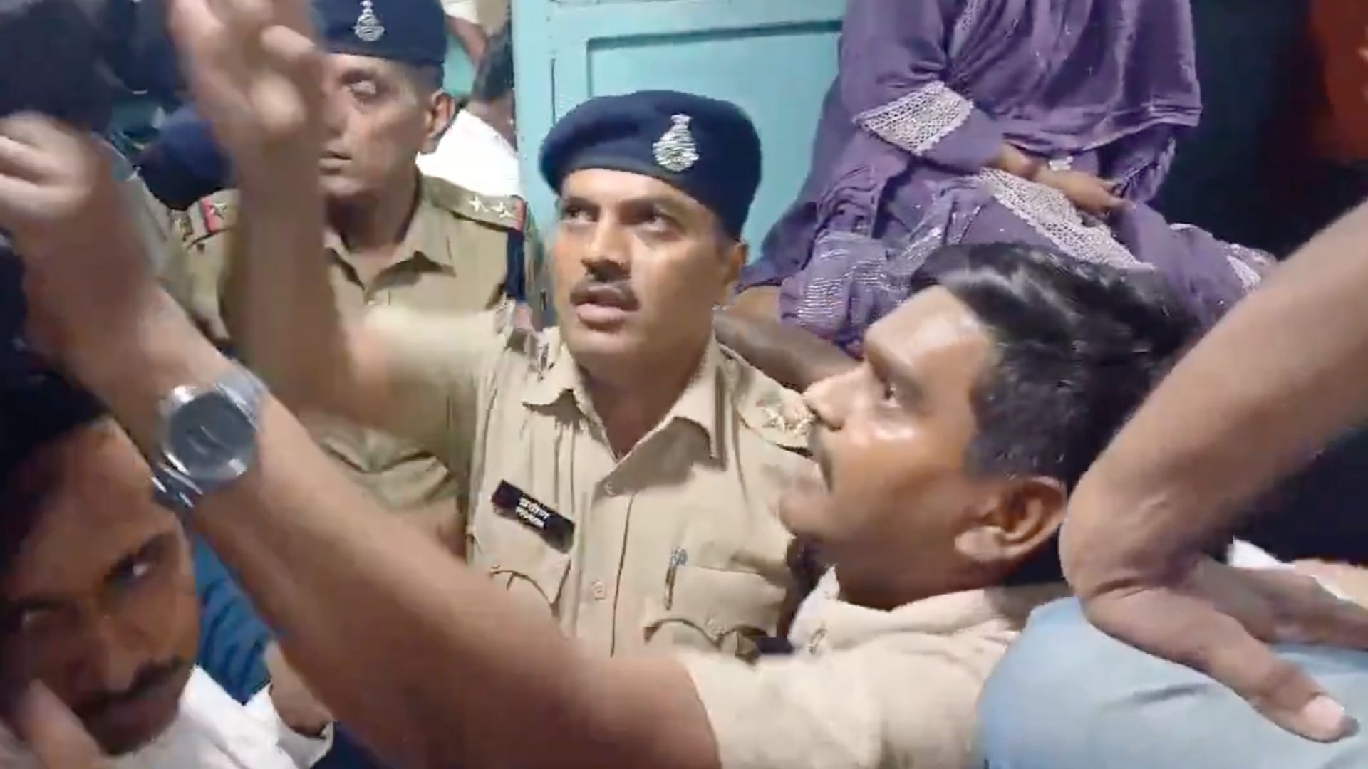 Indian political party reports mass detentions ahead of New Delhi protest