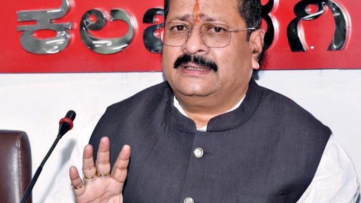 कर्नाटक: मृत्यु प्रमाणपत्र का दुरुपयोग कर मतदाता सूची से नाम हटवाने की कोशिश