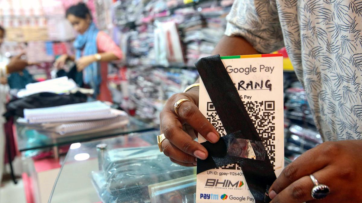 Supreme Court Questions UPI MDR Charges, Seeks Government Clarification
