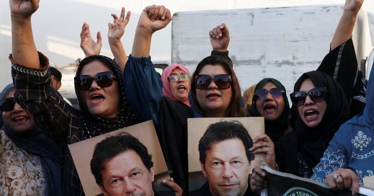 Pakistan blocks highways to capital ahead of pro-Khan demonstrations