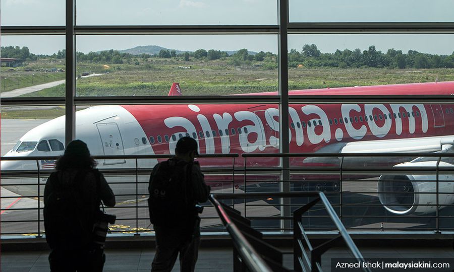 Malaysia's Finance Ministry rules out immediate AirAsia bailout plans