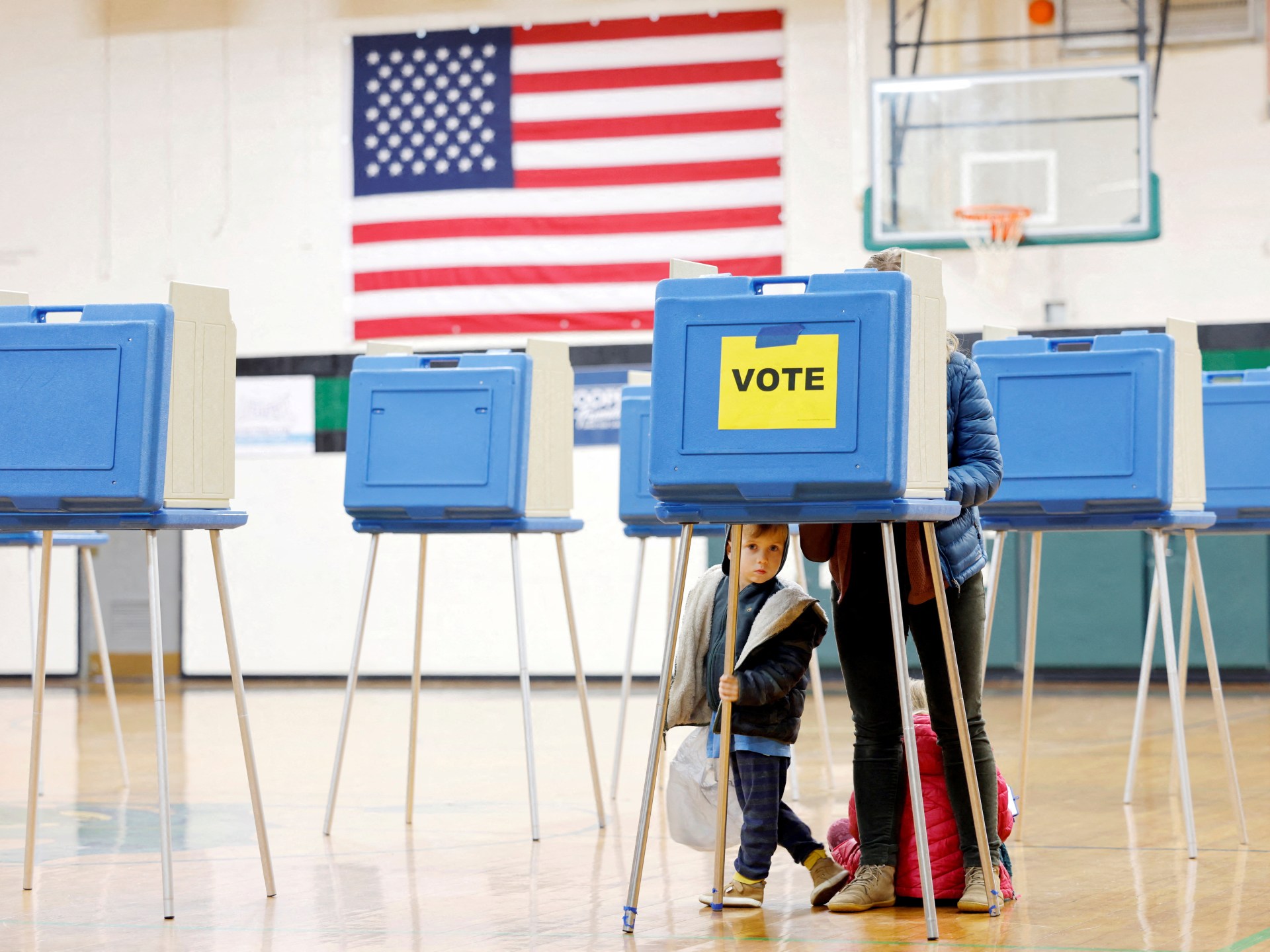 AI-Generated Deepfakes Proliferate in US Midterm Political Advertising