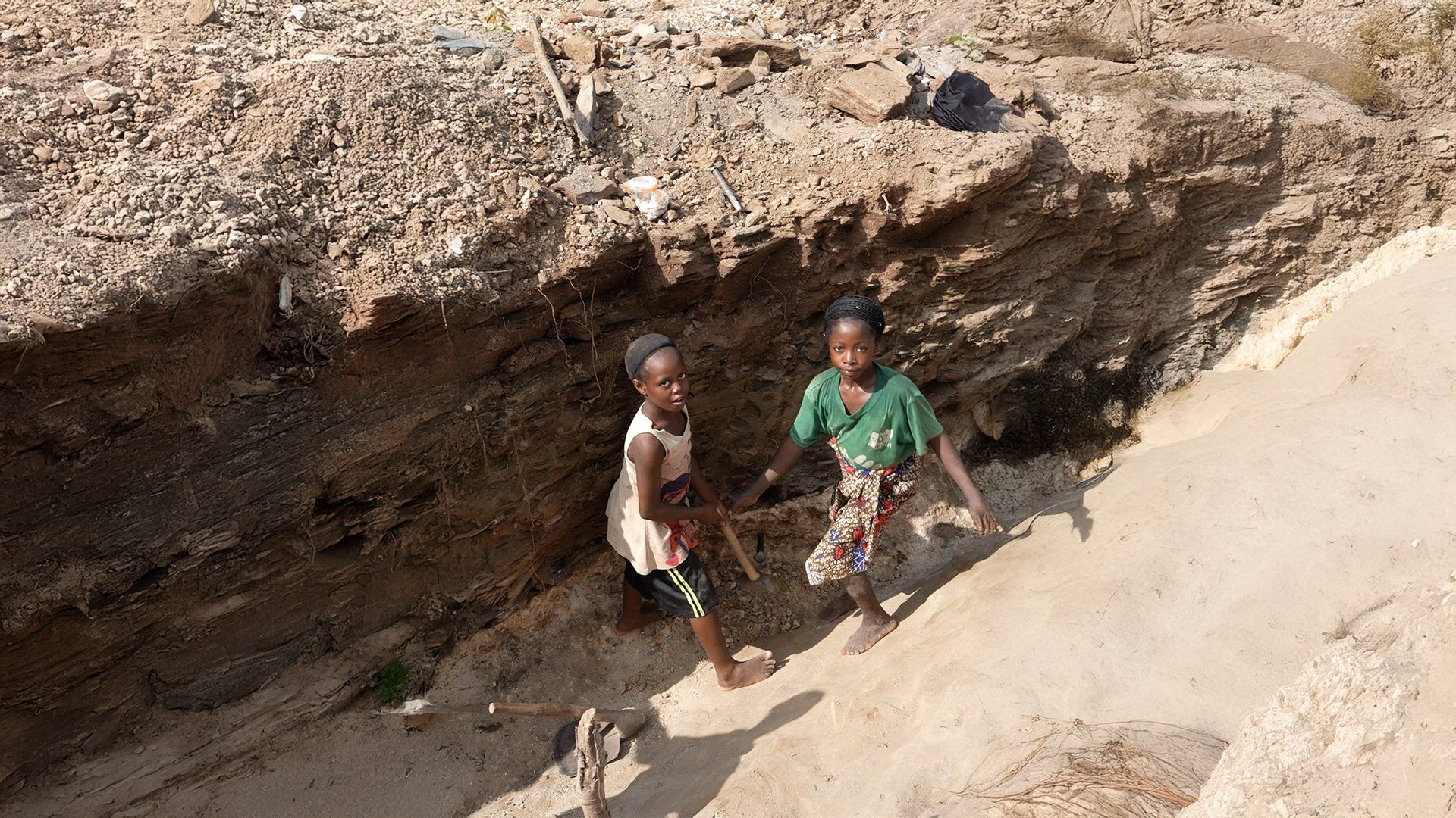 Nigeria's Small-Scale Miners Chase Lithium Riches in Energy Transition