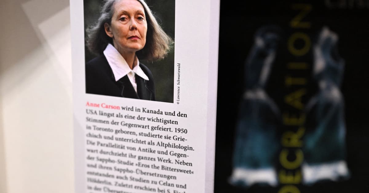 Kemenangan Anne Carson di Nobel Sastera Kebanggaan Kanada, Kata PM