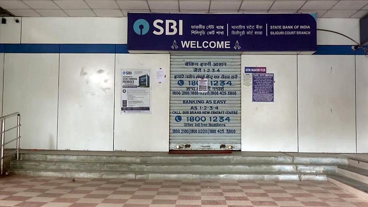 Bank unions plan three-day strike from September 28; SBI issues service advisory
